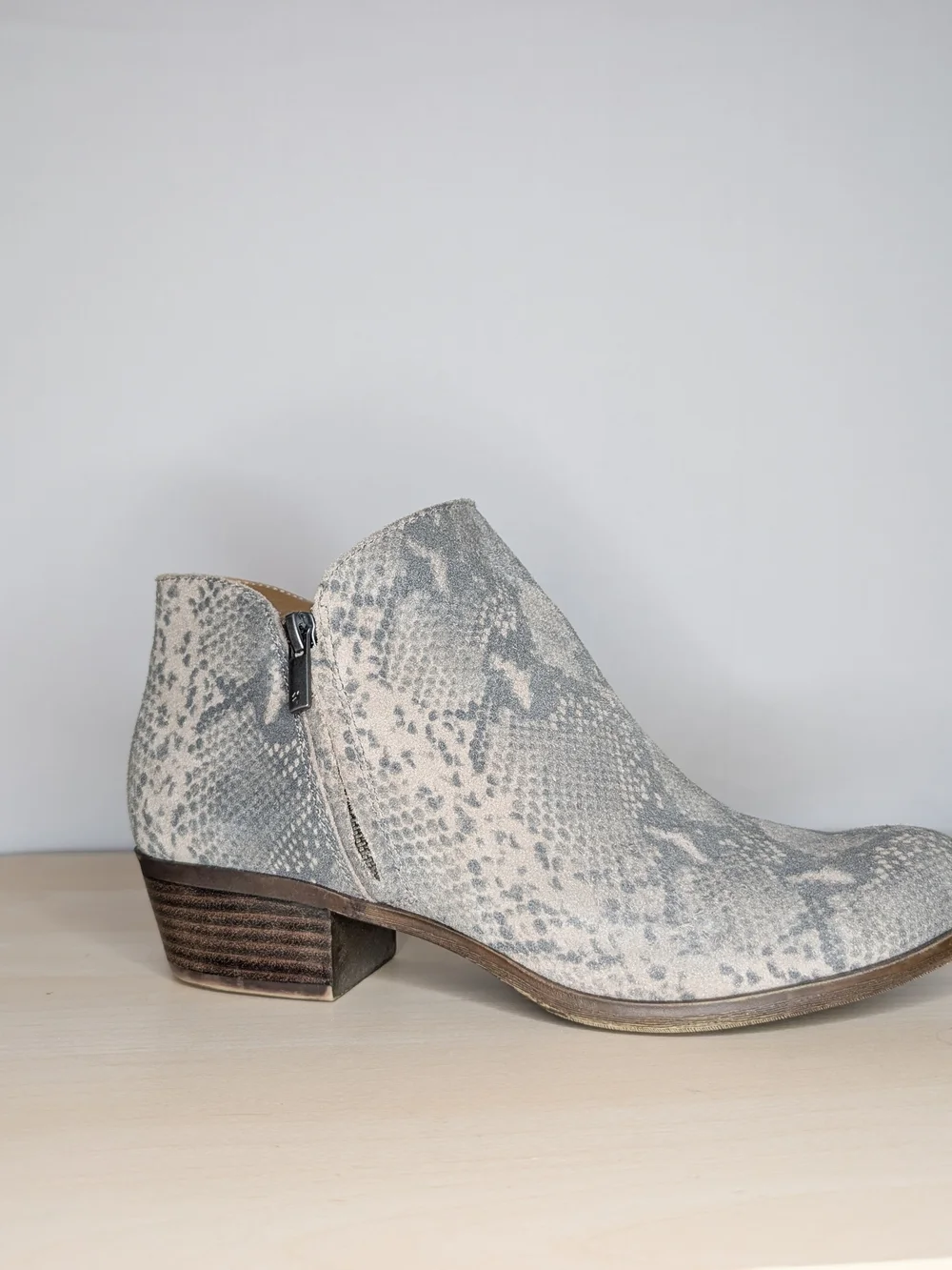 Lucky Brand Women’s Faux Snake-Print Ankle Boots Almond Toe